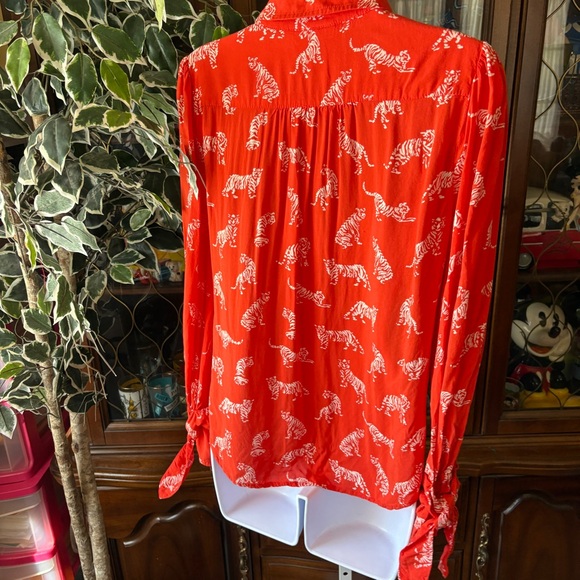 Anthropologie Margaret Jeane Day Dream Tiger Top Blouse Button Up Long Sleeve 2 - Picture 4 of 7
